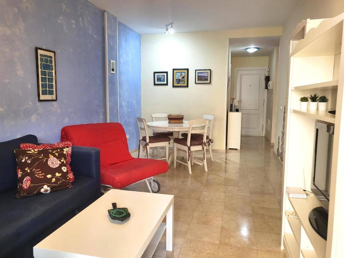 Oasis Palm Mar By Helloapartments المظهر الخارجي الصورة