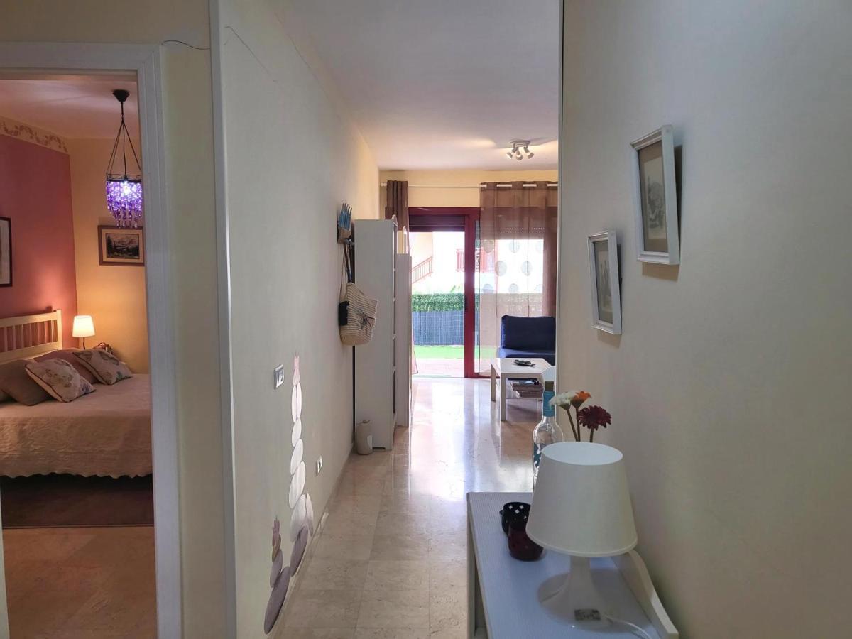 Oasis Palm Mar By Helloapartments المظهر الخارجي الصورة