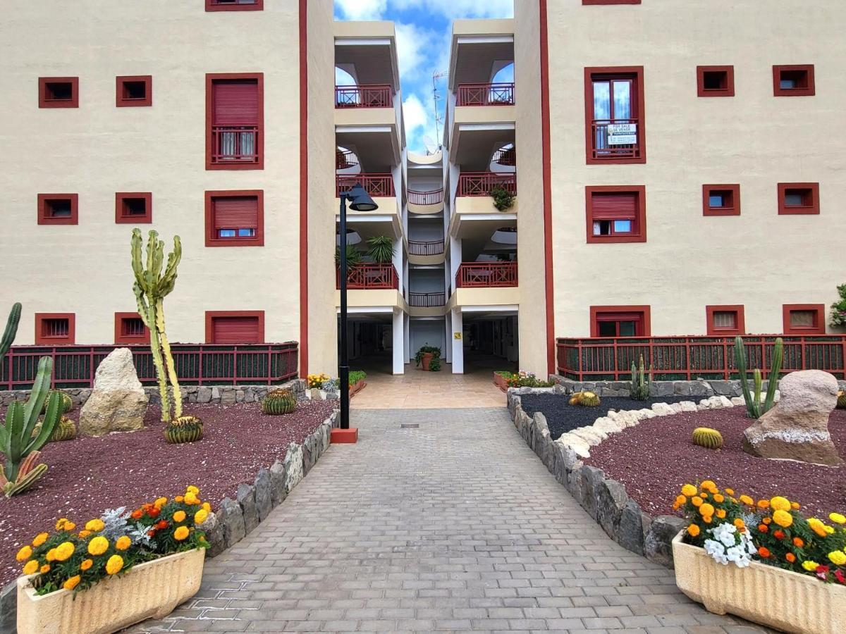 Oasis Palm Mar By Helloapartments المظهر الخارجي الصورة