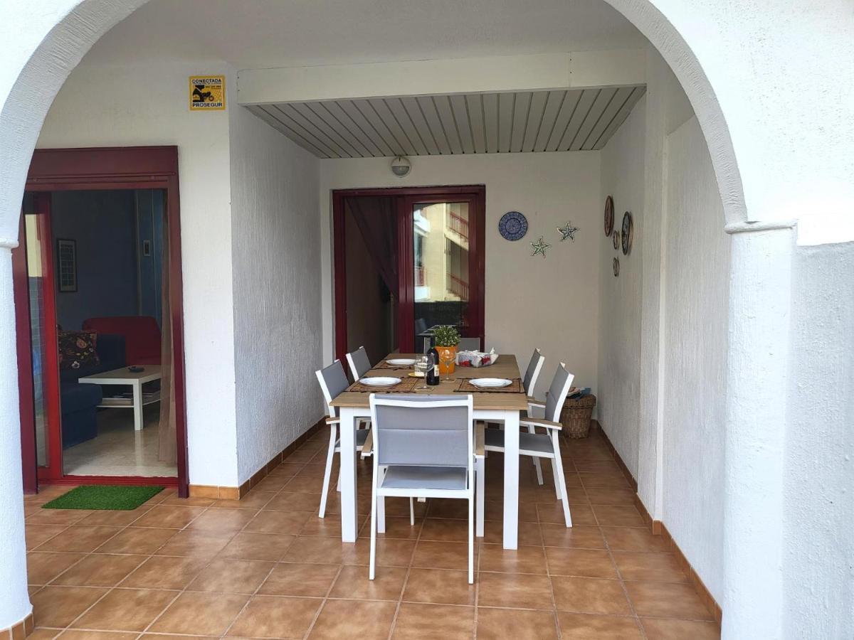 Oasis Palm Mar By Helloapartments المظهر الخارجي الصورة
