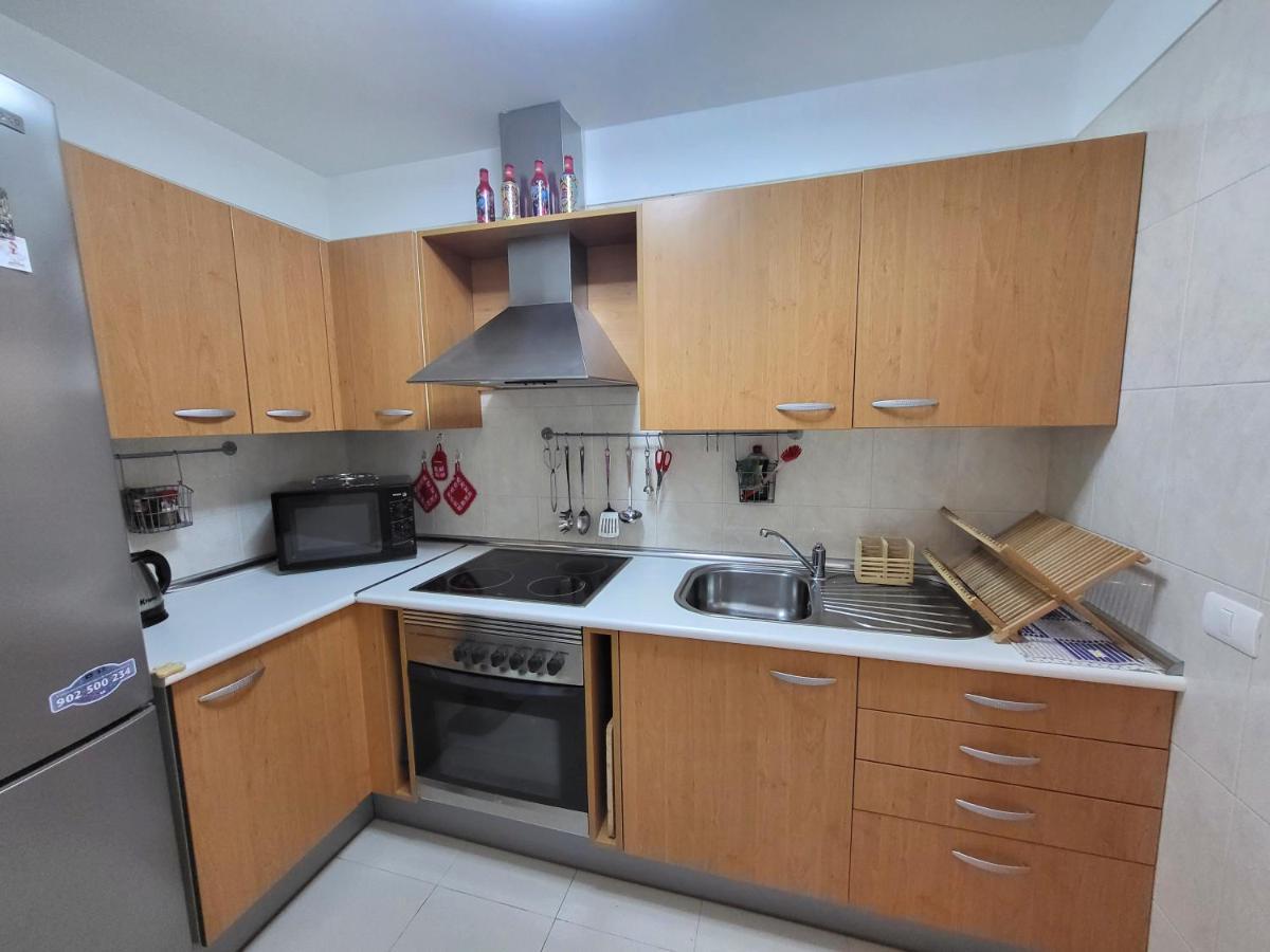 Oasis Palm Mar By Helloapartments المظهر الخارجي الصورة