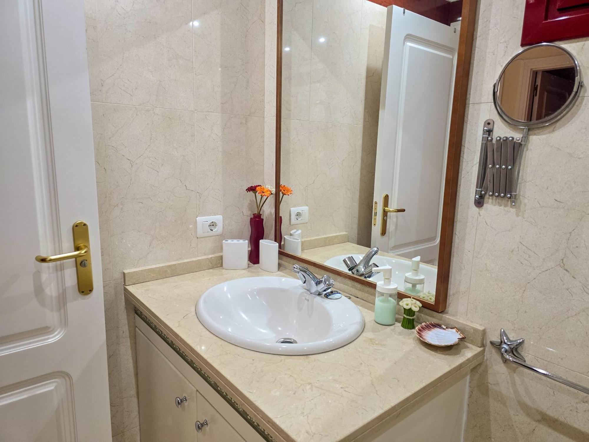 Oasis Palm Mar By Helloapartments المظهر الخارجي الصورة